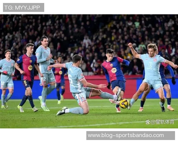 巴萨期待伯纳尔逐步回归赛场本赛季将获得更多出场机会 巴萨期待伯纳尔逐步回归赛场本赛季将获得更多出场机会